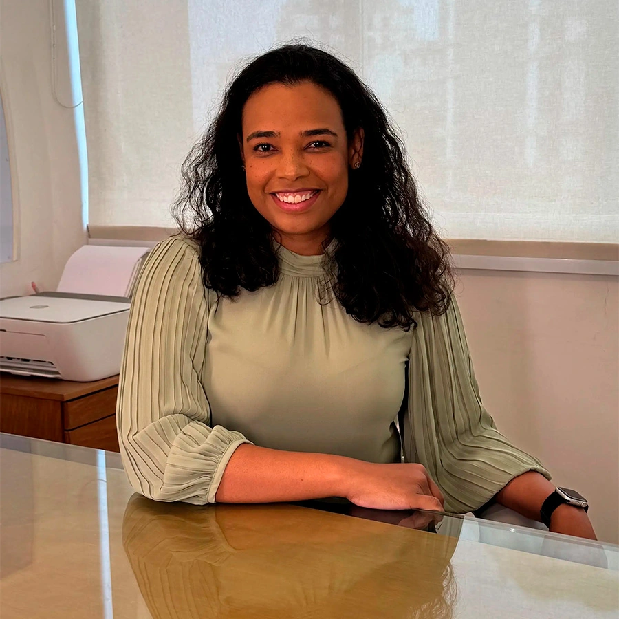 janaina reis menezes